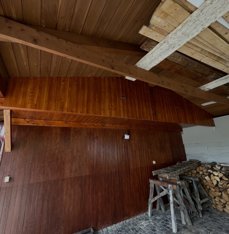 Vestavěný úložný prostor na zakázku